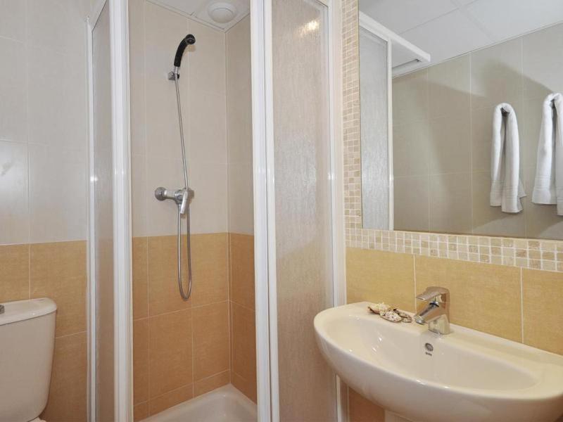 Apartamentos Ambar Beach Unitursa Calp Oda fotoğraf